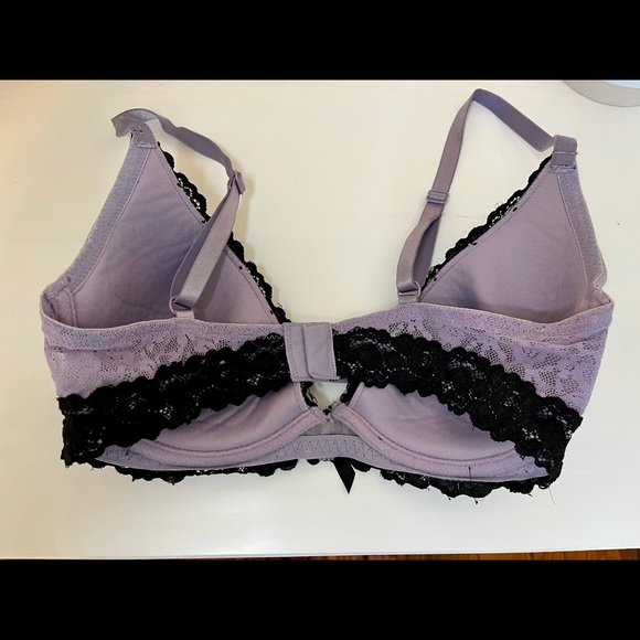 Lightly Lined Purple and Black Lace Bra - Picture 2 of 4